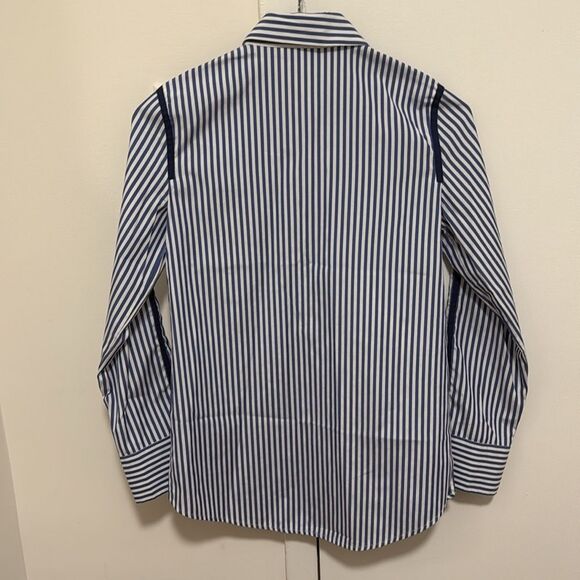 Zara Woman’s Long Sleeve Blouse in Blue & White Stripe. Size XS Oversized. - Picture 2 of 6